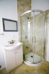 1 Bedroom Apartment near Kensington Market - Unit 4 - Image 4