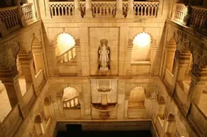 The Royal Oasis - Image 2