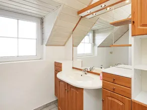 Stunning Holiday Home in Ringkøbing With Swimming Pool - Image 4