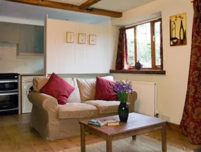Rowan Tree Cottage - Image 3