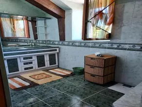 Cosy holiday home with swimming pool - Image 3