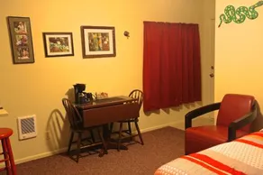 Beach Stay Motel - Image 3