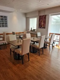 Airport Hotel Karsten - Image 3