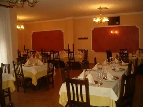 Hostal Restaurante Milenium - Image 5