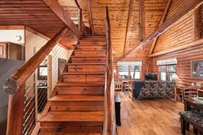 Lakefront Log Cabin Wloft Kayaks Canoe Ev - Image 4