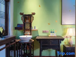 Wuyuan Huatianxi Thousand-Mu Rapeseed Flower Sea Photography Homestay - Image 3