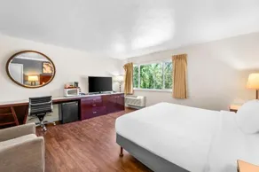 The Jackson Lodge - Image 5
