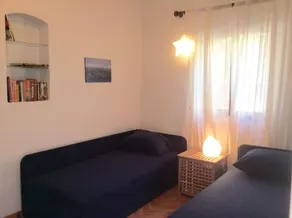 The Sea Cottage Apartments - Image 3