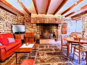 Holiday Home in Montaigu Les Bois with Garden - Image 4