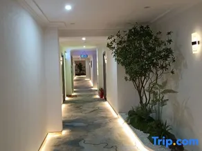 Jiu Long Business Hotel - Image 3