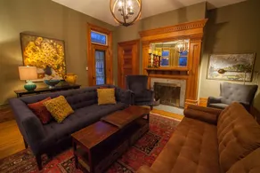 The Hillhurst Inn - Image 2