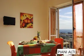 Apartments Bellevue - Image 5