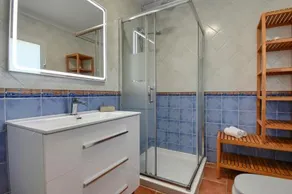 Campo Bajo - Image 2