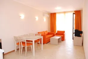 Royal Apartments Black Sea - Image 3