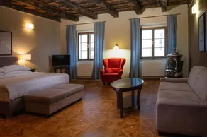Lokal Inn - Image 2