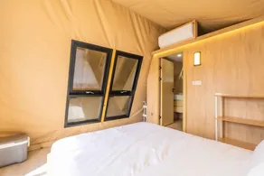 Urban Glamping Oasis: Comfort & Adventure Combined - Image 5