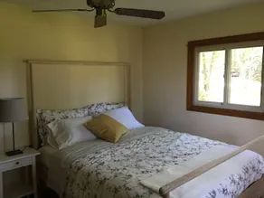 Firefly Cottage 2 Bedrooms 1 Bathroom Cottage - Image 4