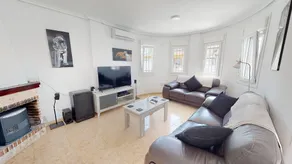 Detached 3 Bed Spanish Villa - Image 3
