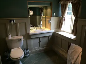 Cockliffe Country House Hotel - Image 4