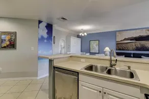 Sea Crest Resort - Image 5