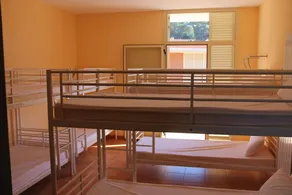 Albergue Pere el Gran - Image 2