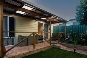 Studio Granny Flat in Melville With Patio - Image 3