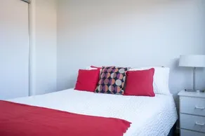 Home away from home - Image 4