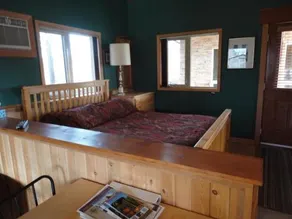 Elm Tree Farm Bed and Breakfast - Image 2