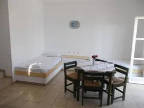 Pela Mare Apartments - Image 2