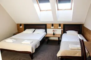Hotel Regina - Image 4
