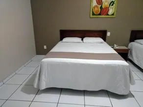 Alcacer Hotel - Image 5
