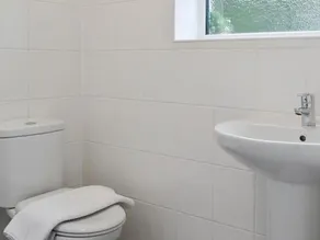 Hardy Apartment - Image 3