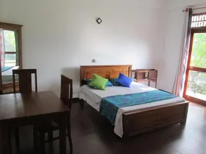 Ranora Holiday Inn - Image 4