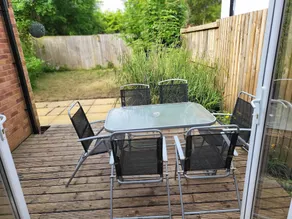 Birmingham Blissful Apartment With 2 Bedrooms - Image 5