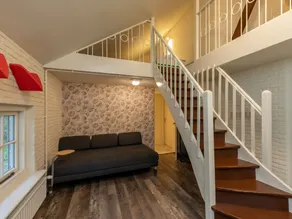 Beautiful Bungalow With Garden - Image 2