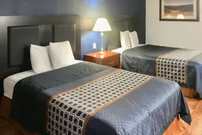 Rodeway Inn Circleville - Image 1
