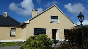 Garveys Farmhouse - Image 1
