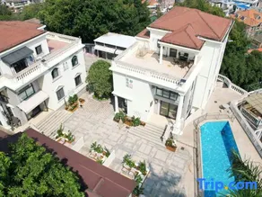Xinyaqi Sea View Villa - Image 3