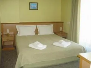 Kapri Hotel - Image 2