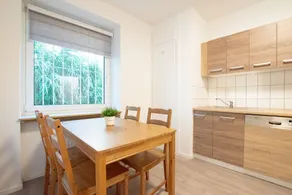 Tolstov-Hotels Large 2 Room Apartment - Image 5