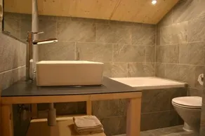 MO Chalet - Image 2