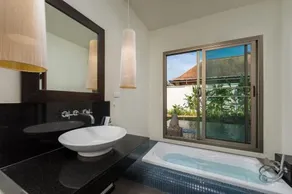 Villa Kaheru | Private Pool | Near Nai Harn Beach - Image 4