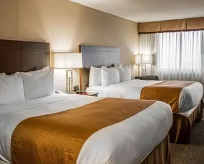 Comfort Inn & Suites Wadsworth - Image 4