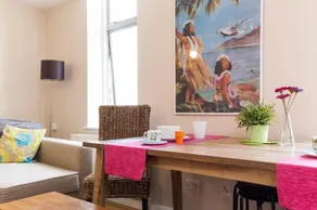 Modernised Apartments 1 and 2 Bedrooms Option Terrace and Balcony High Street - Image 5