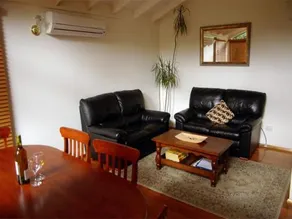 Accommodation Sydney North Forestville 2 Bathroom House - Image 5