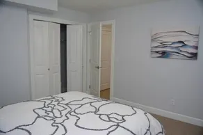 Beautiful 2 bedroom place in Surrey/Langley - Image 2
