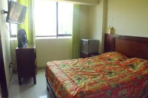 Elixer Hotel - Image 4