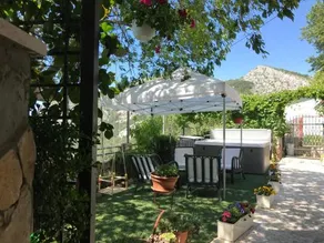 RELAX HOUSE - Image 3