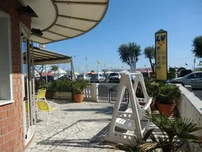 Hotel L And V - Image 4