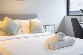 Comfy 2BD Apt in heart of North Sydney near by CBD - Image 2